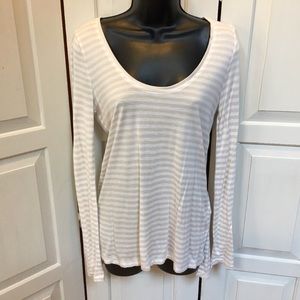 Banana Republic tan and white striped LS tee szS